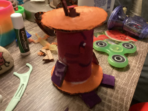 Spool cardboard