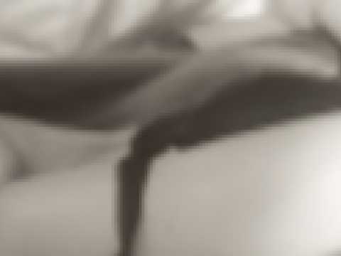▼