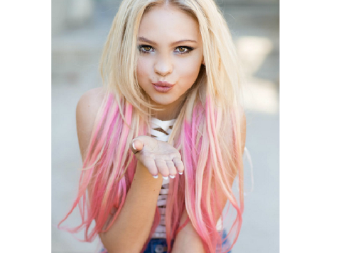 lip gloss  jordyn jones