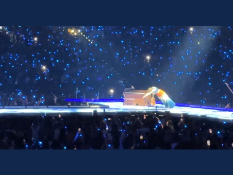 Taylor Go Weeeeeeeeeeeee!