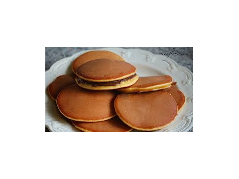 PANCAKESSS X Doraemon