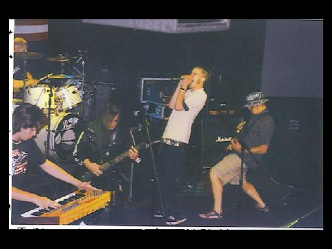 PS-ICO - Trainwreck (Live in the Studio)