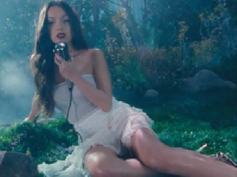 Vampire - Olivia Rodrigo 
