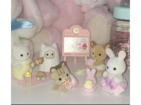.⋆✩ ˚ a distant memory i used to know