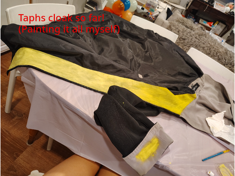 GUESS WHOS MAKING A TAPH COSPLAY??