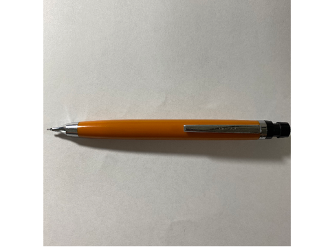 ぺんてる P300