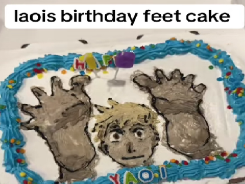 laios feet cake
