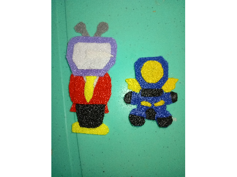 tenna and v1 felt thingy 