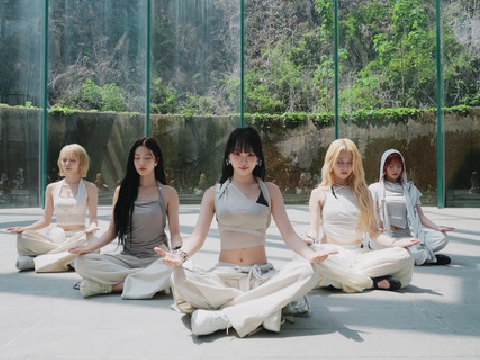 (45+!) ℬᨵᨵℳPAℒA - cover