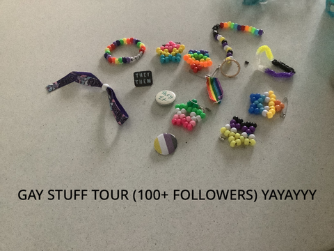 Gay stuff tour!!! 100+ followers!!!!(It’s so late I know)