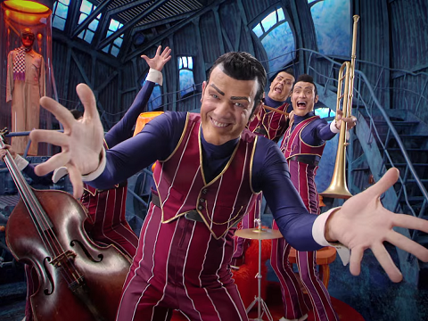 We Are Number One but using the play note block