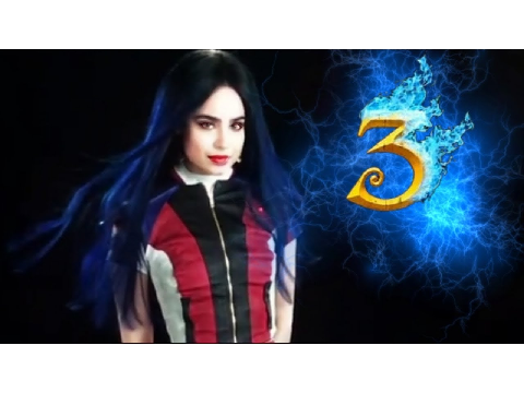  Evie from Decendants 3