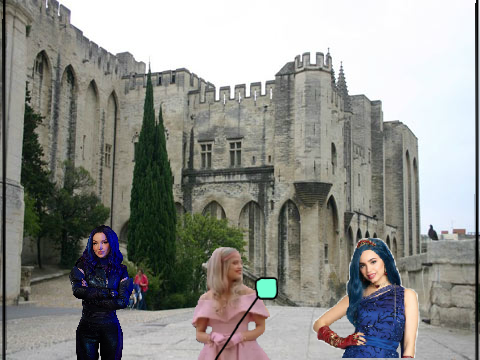 Descendants: Evie gets attacked