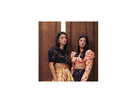 Charli and Dixie -Be happy
