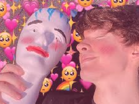 ♛