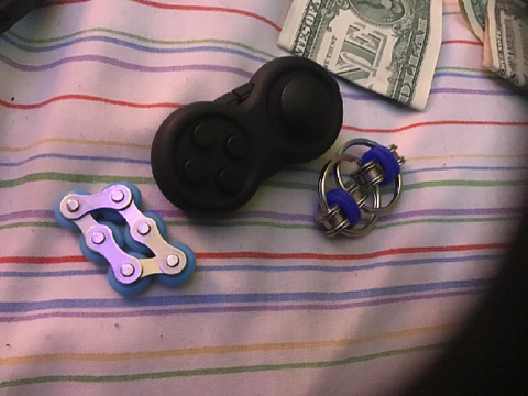FIDGET THINGIES