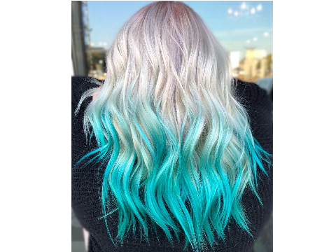 Blue hair ideas.