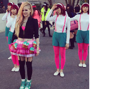 Avril lavigne Hello kitty remix