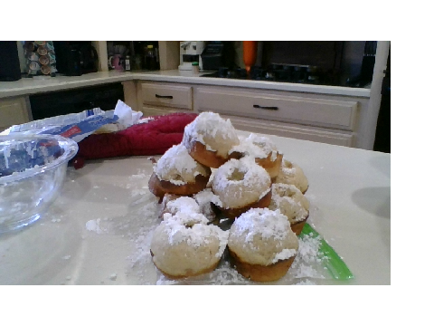 powdered sugar... muffins??
