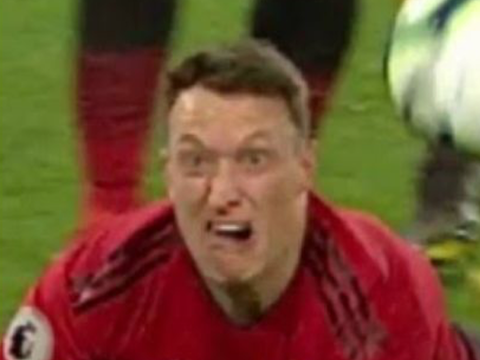 tell me you play soccer without telling me you play soccer