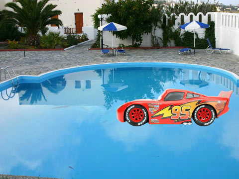Lightning Mcqueen goes for a swim