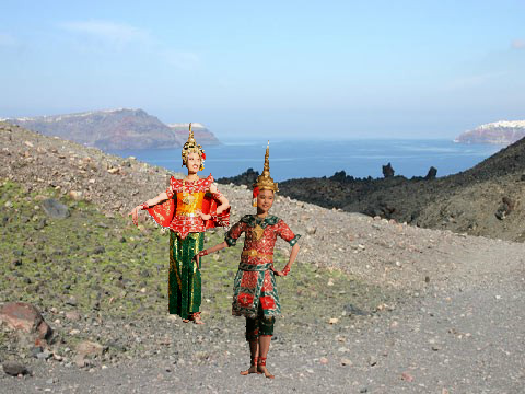 THE THAI DANCE