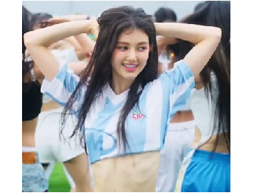 Pre debut v-live