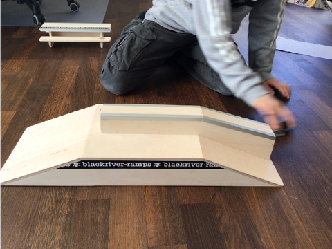 Fingerboarding