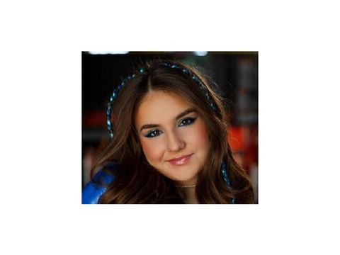 Sign if you like piper Rockelle