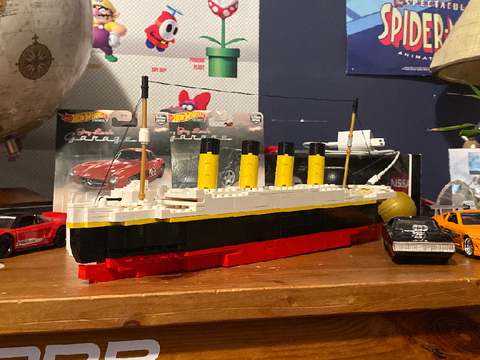 titanic lego