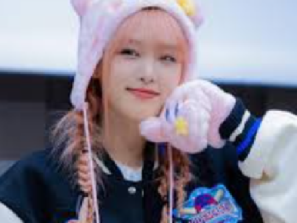 ♥AHYEON LEFT!♥