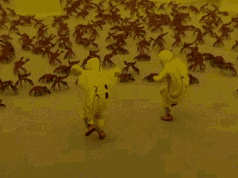 Crab Rave in the backrooms